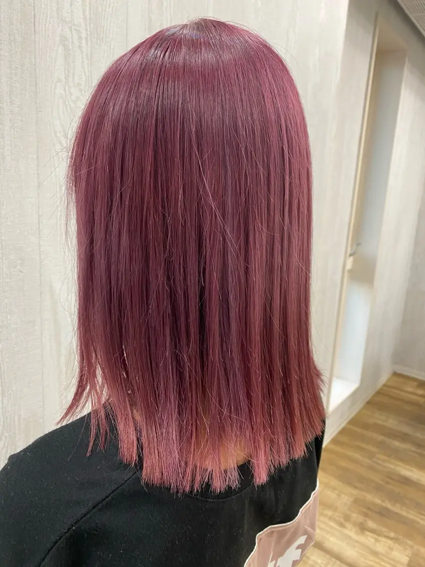 ミディアム カット ヘアカラー トリートメント TELA HAIR 岩槻 高梨のヘアスタイル