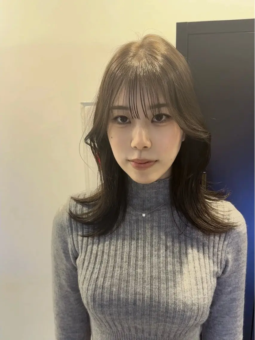 セミロング カラー 韓国風ヘア レイヤーカット トリートメント ワンホンヘア カット ヘアカラー トリートメント 韓国ヘア🇰🇷 スズキのヘアスタイル