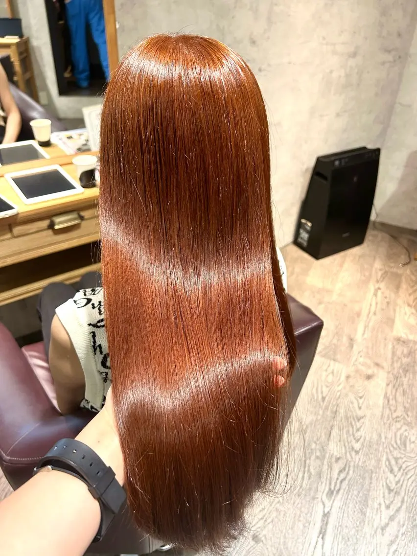 セミロング カラー ブリーチ ダブルカラー ブリーチなしカラー オレンジ ヘアカラー パーソナルカラー 診断🍀マリンのヘアスタイル