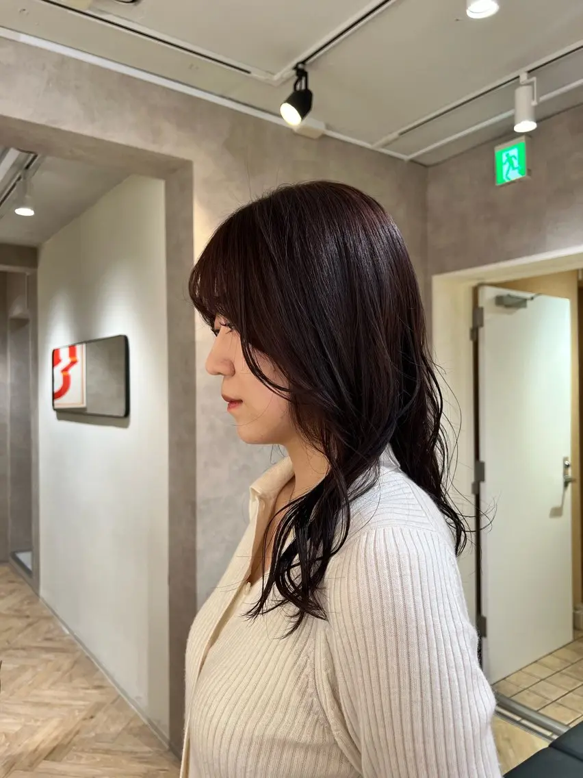 セミロング カラー 茂木 未海のヘアスタイル