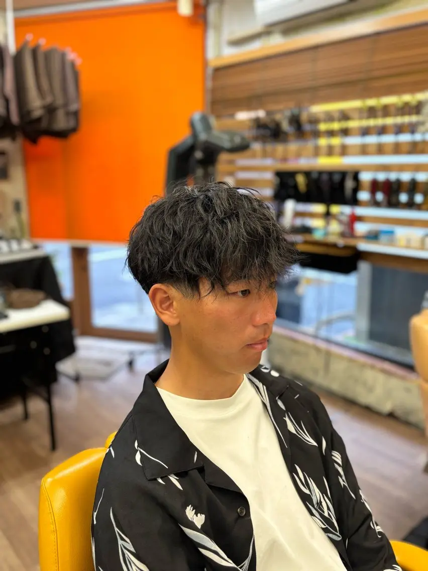ショート パーマ メンズ メンズパーマ ツイストスパイラルパーマ スパイラルパーマ パーマ/フェード/新 宿/アイパー/上田のヘアスタイル