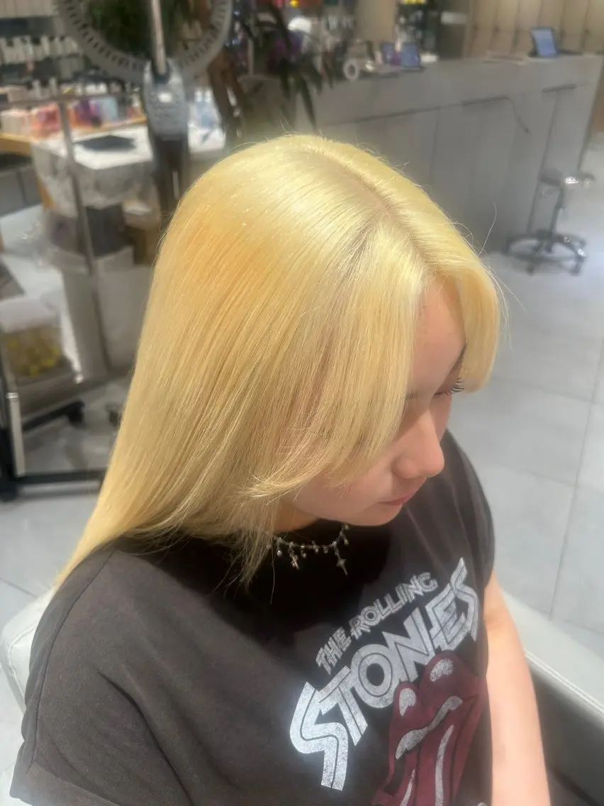 ロング カラー 小倉 大和のヘアスタイル