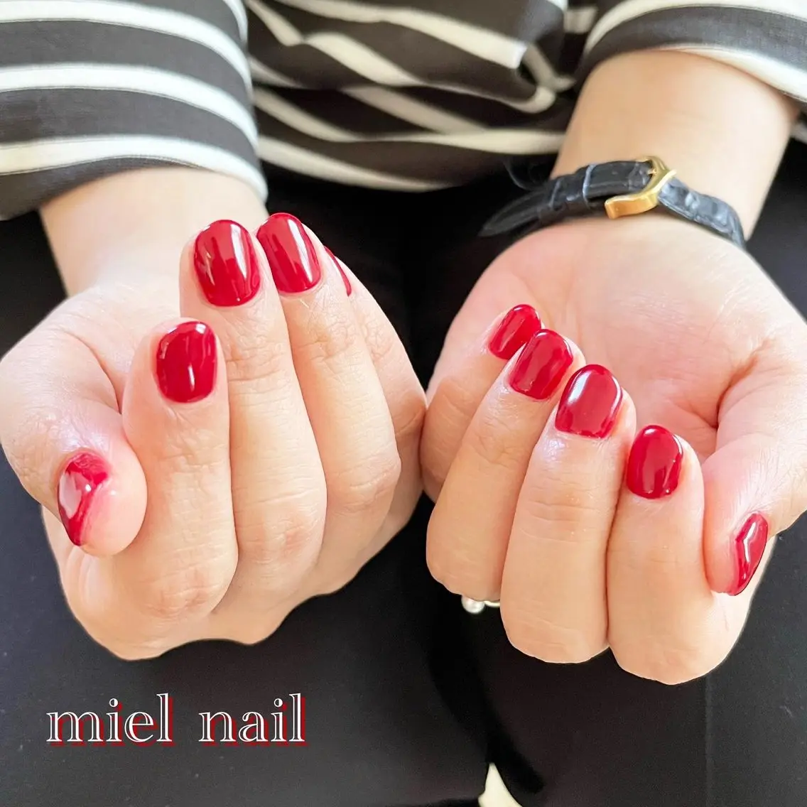 ネイル ボルドー 赤色 シンプルネイル 冬ネイル ハンドネイル miel nailのネイルデザイン