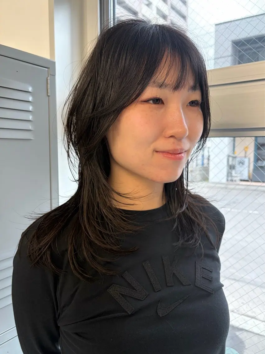 セミロング カラー 顔まわりレイヤー 顔周りカット レイヤーカット cana 札幌レイヤースタイルのヘアスタイル