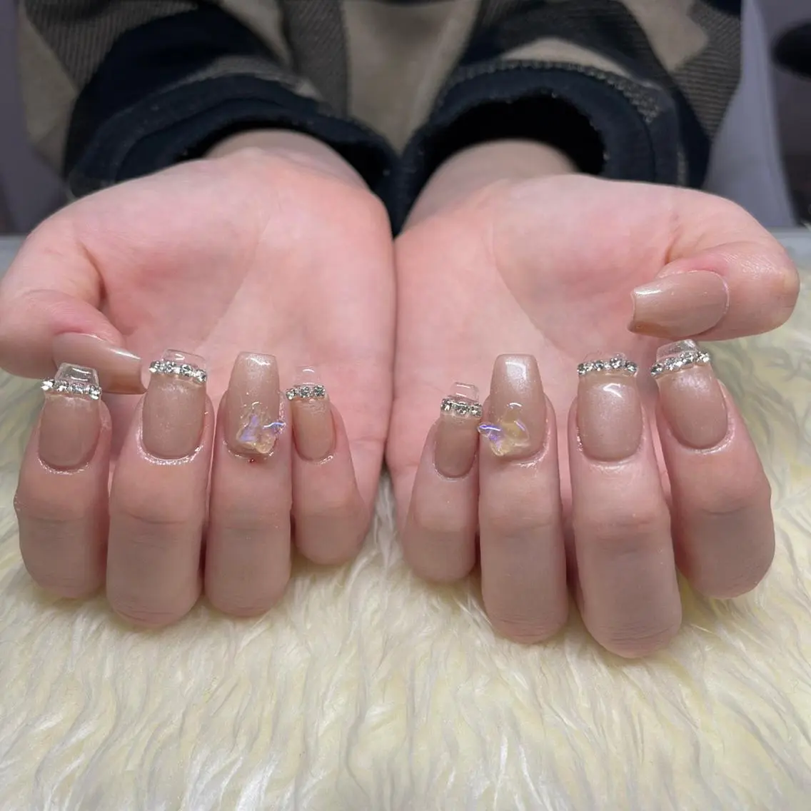 ネイル クリアネイル 長さ出し フレンチネイル ジェルネイル 韓国ネイル ハンドネイル Nail&eye Belire 新宿のネイルデザイン