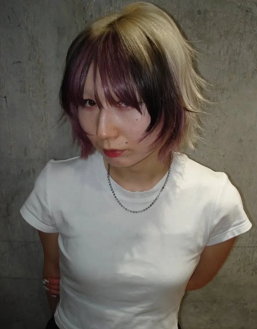 ショート カラー ヘアカラー ハイトーン yuseiのヘアスタイル