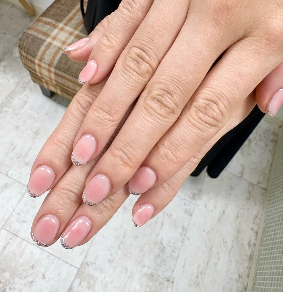 ネイル 持ち込み 吉田 里菜のネイルデザイン