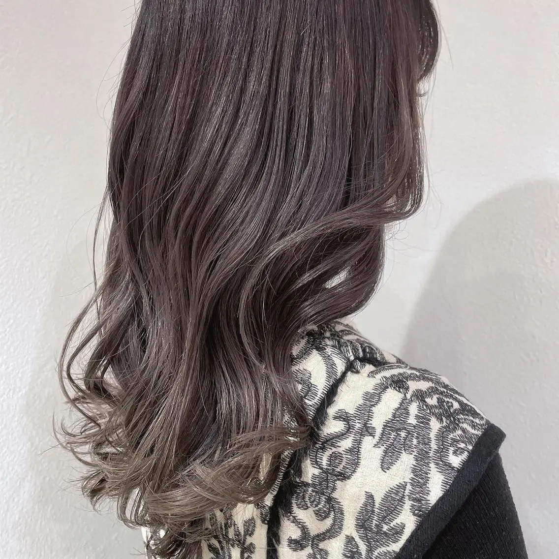 ロング カラー カット ヘッドスパ ENIF ツキのヘアスタイル