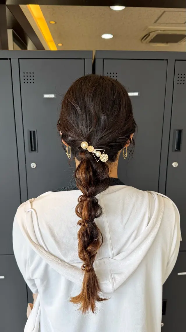 ヘアアレンジ ヘアセット/ブリーチ カラー🩰SEINAのヘアスタイル