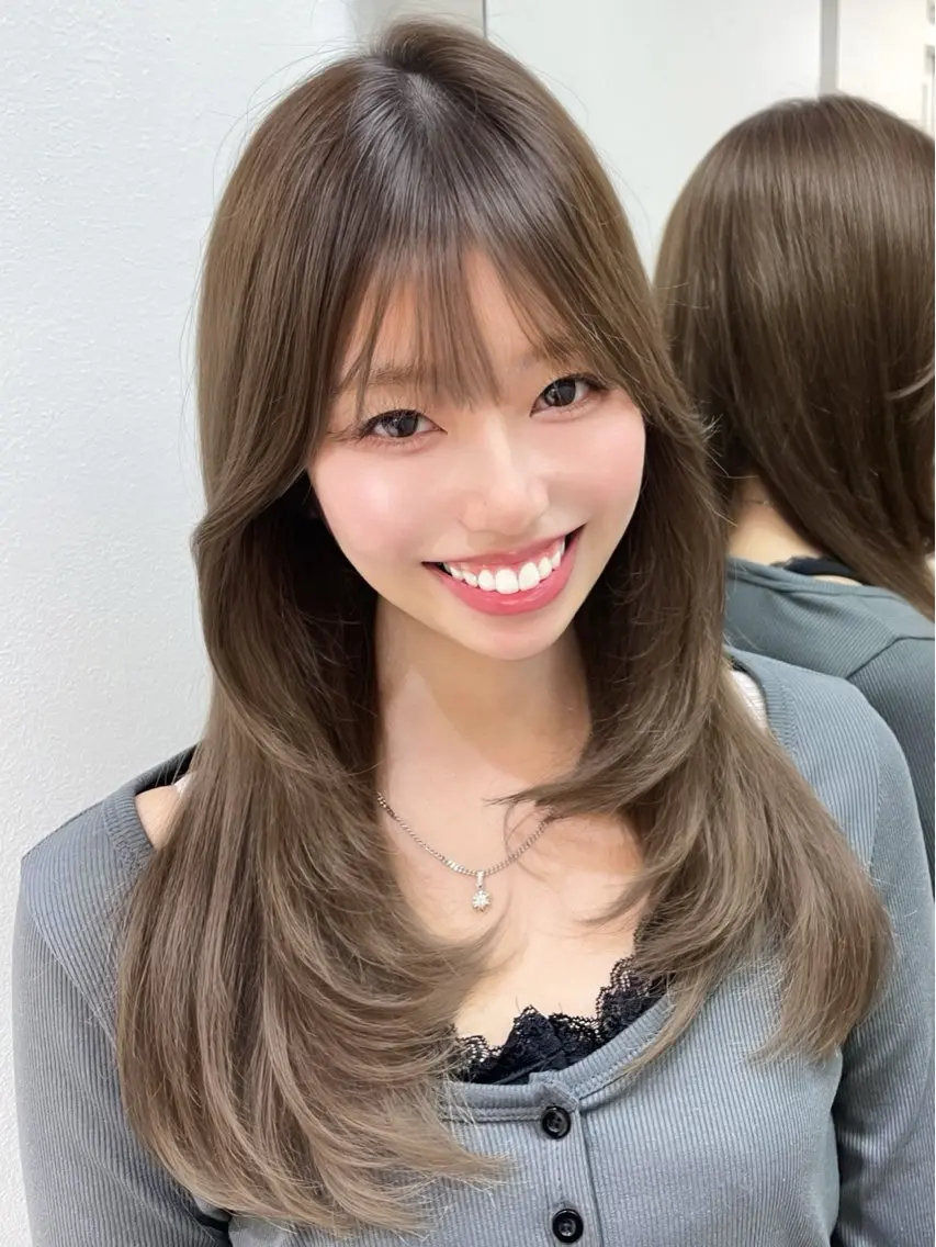 ロング カラー レイヤーカット 韓国ガーリーヘア🎀 Sayaka🤍のヘアスタイル