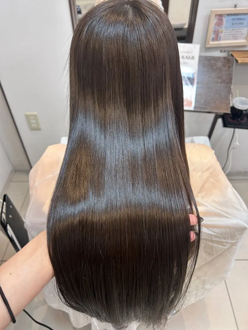 ロング カラー 透明感カラー カット ヘアカラー トリートメント 阪田 真奈未のヘアスタイル