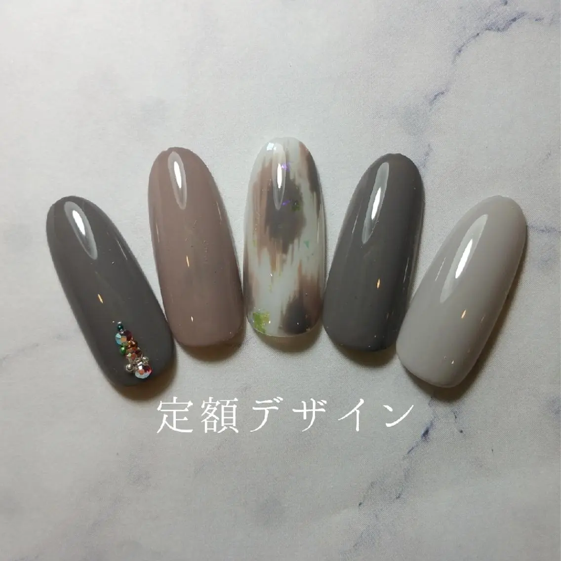 ネイル ハンドネイル 柴田 彩のネイルデザイン
