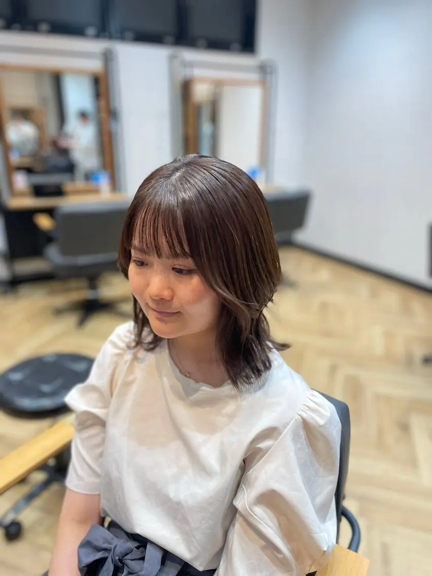 【ミニモ学割】⚠️レディース限定前髪カット+ケアカラー(ブリーチなし)+マルチケアトリートメントの写真