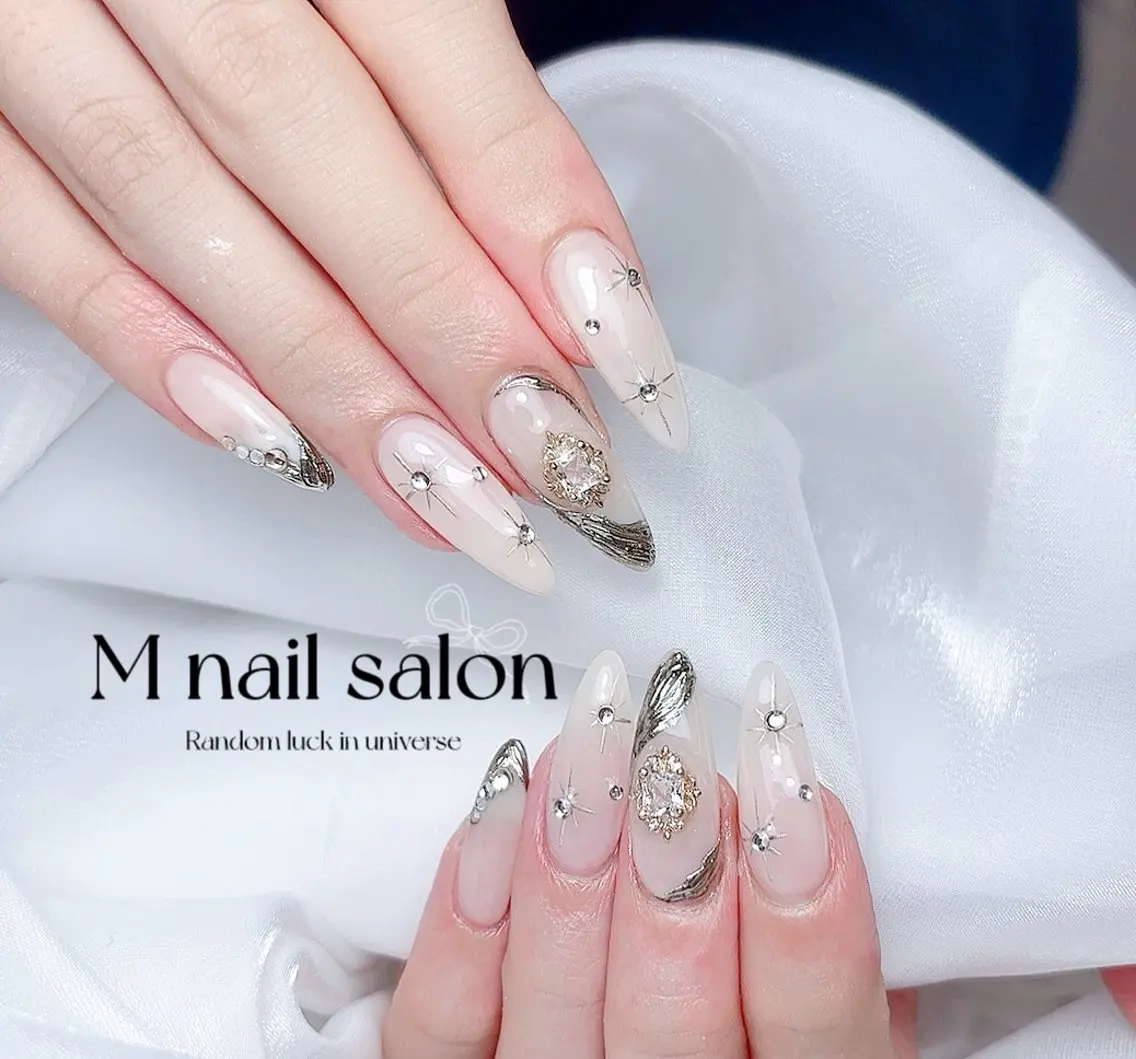 ネイル ハンドネイル M🌷nail 長さだし専門店のネイルデザイン