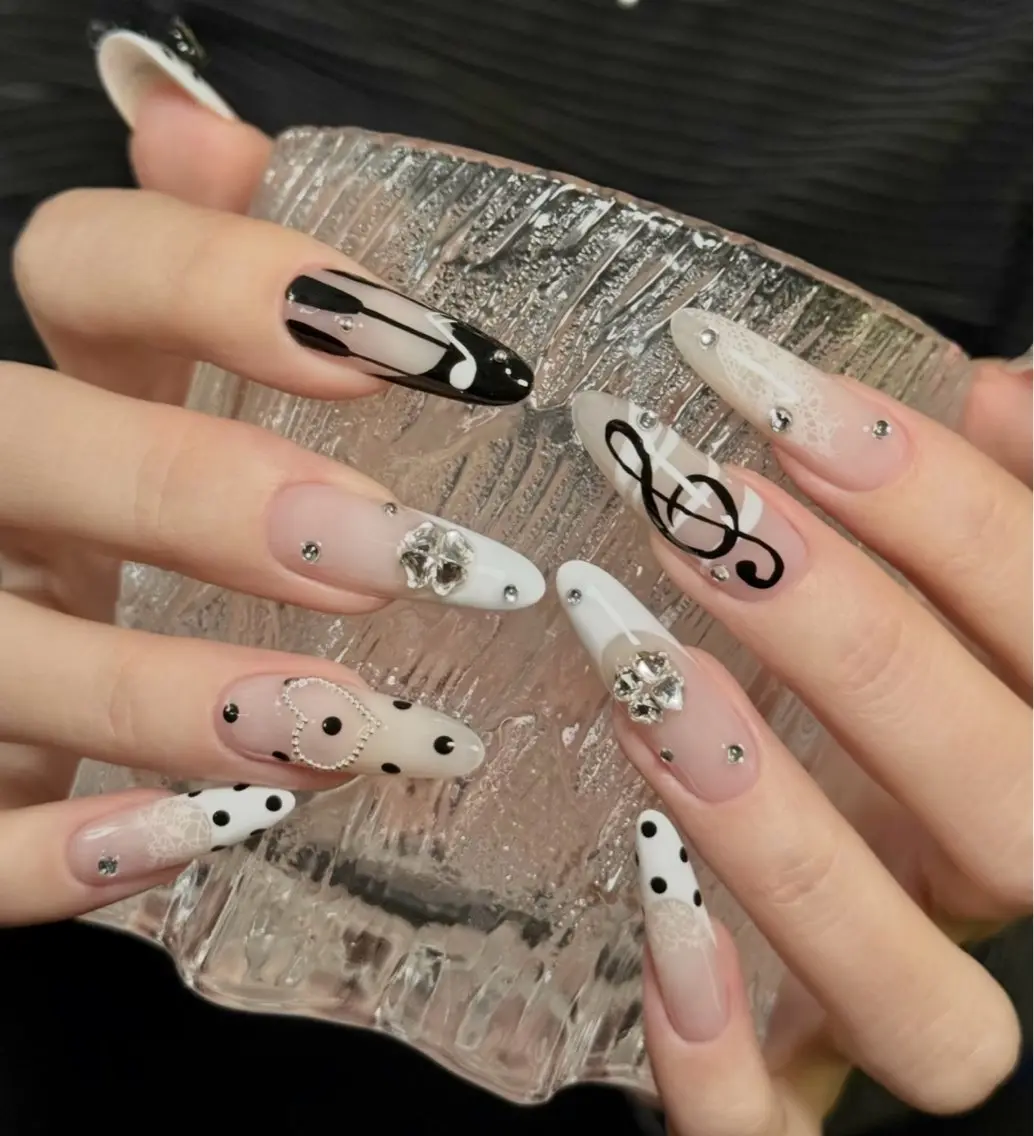ネイル ハンドネイル D-BEAUTY Nailsalonのネイルデザイン