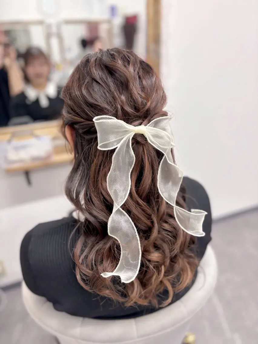 セミロング ヘアアレンジ ハーフアップ ヘアセット ⭐︎moe 【ヘアメイク🧸】のヘアスタイル
