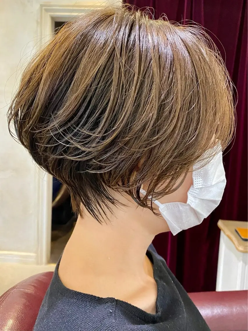 ショート ショートヘア comeghead 琴音のヘアスタイル