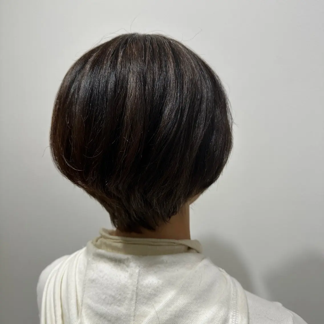 ショート カット 大人可愛いスタイル 提案✨佐藤純菜のヘアスタイル