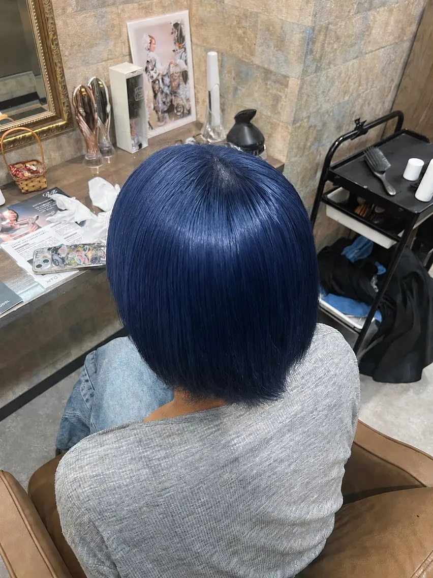 ショート カラー ヘアカラー 和久井 琉空のヘアスタイル