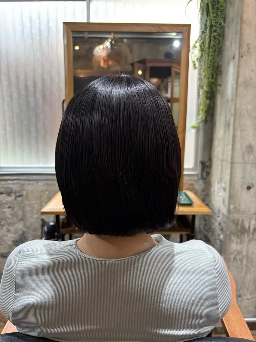 ショート 縮毛矯正 カット トリートメント 透明感カラー/髪質改 善/烏丸御池/寿々乃のヘアスタイル