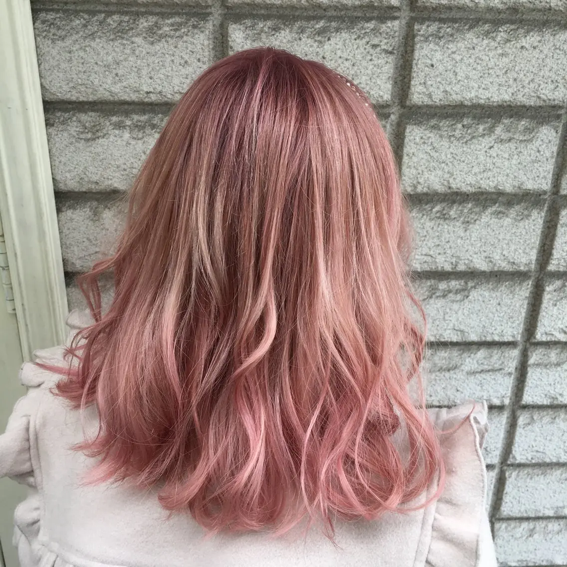 ミディアム ヘアカラー Spica 松岡のヘアスタイル