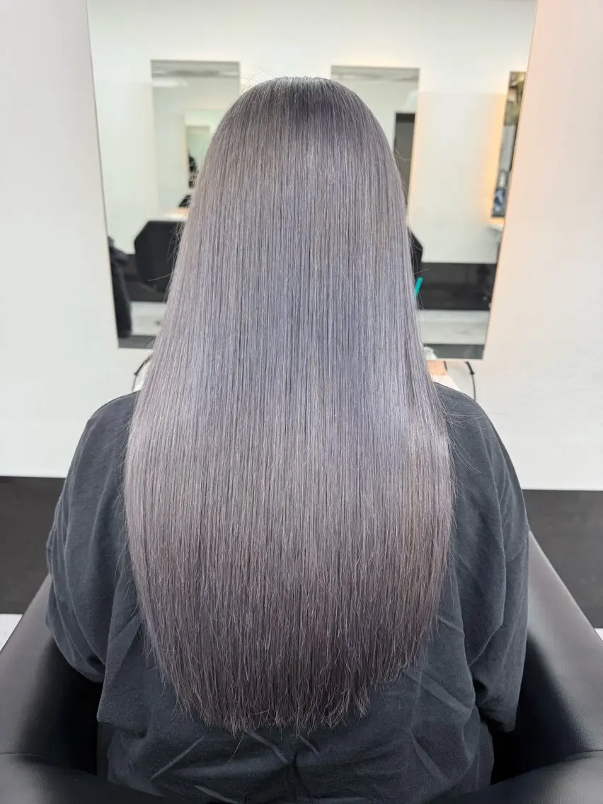 ロング カラー ALEAP owl Ainaのヘアスタイル