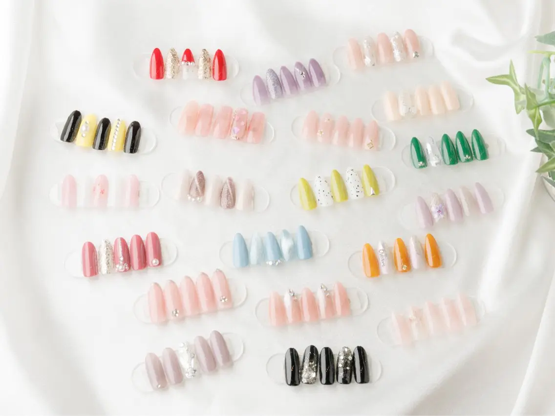 ネイル ハンドネイル ハンドケア Lucky nail 小林和希のネイルデザイン