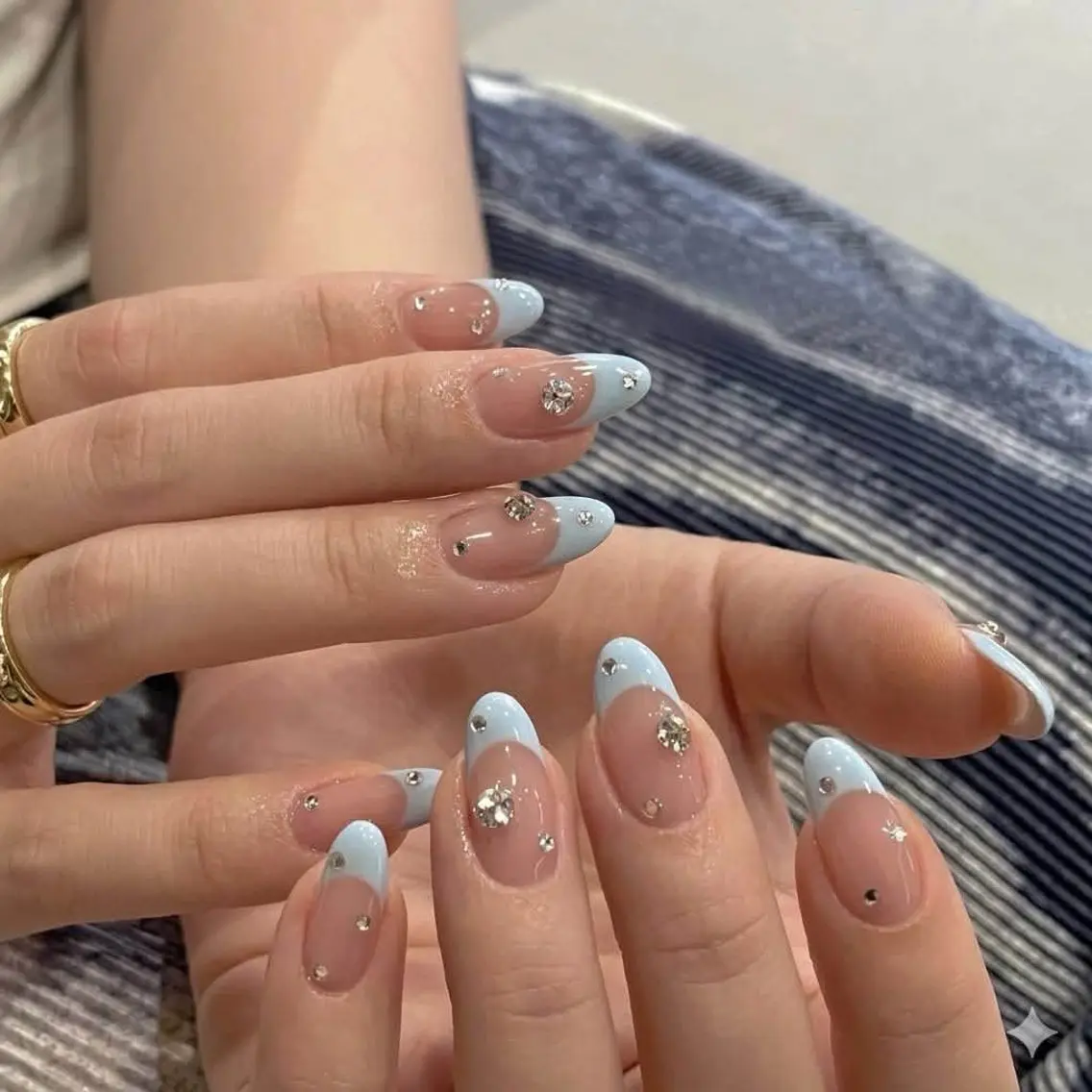 ネイル チークネイル ドット フレンチネイル グラデーション 韓国ネイル ハンドネイル Minette nailrinrinのネイルデザイン