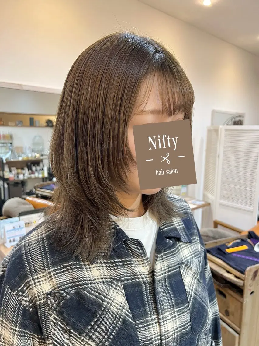 ミディアム カラー カット ヘアカラー トリートメント 勢力 星南のヘアスタイル