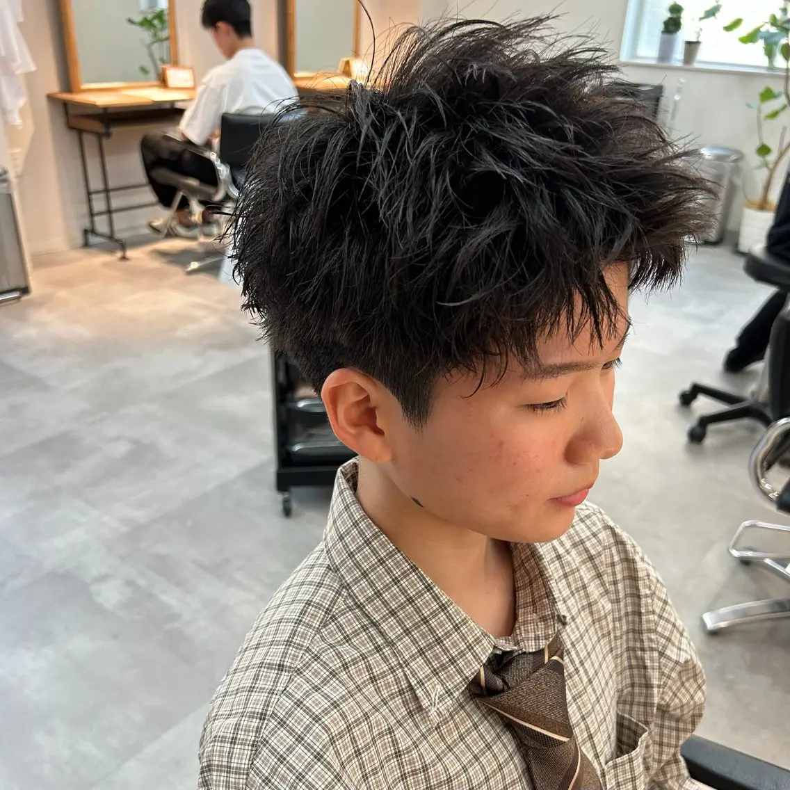 ショート メンズ メンズショート スパイキーショート ショートヘア メンズショート⚡️｜ 短髪をデザイン｜レオのヘアスタイル