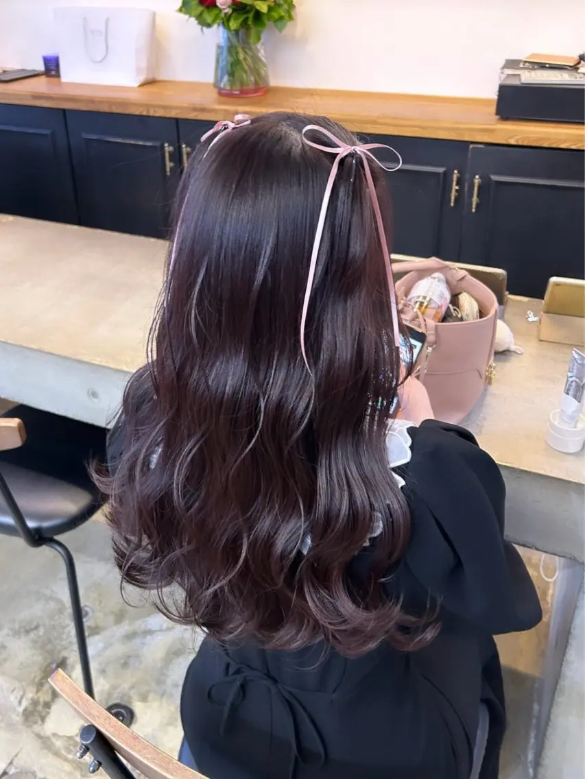 ⌇🎀 5.6月限定🎀⌇艶カラー+メンテナンスカット+ケアトリートメントの写真