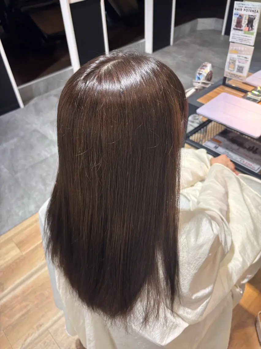 ロング カラー 今西 惟之のヘアスタイル