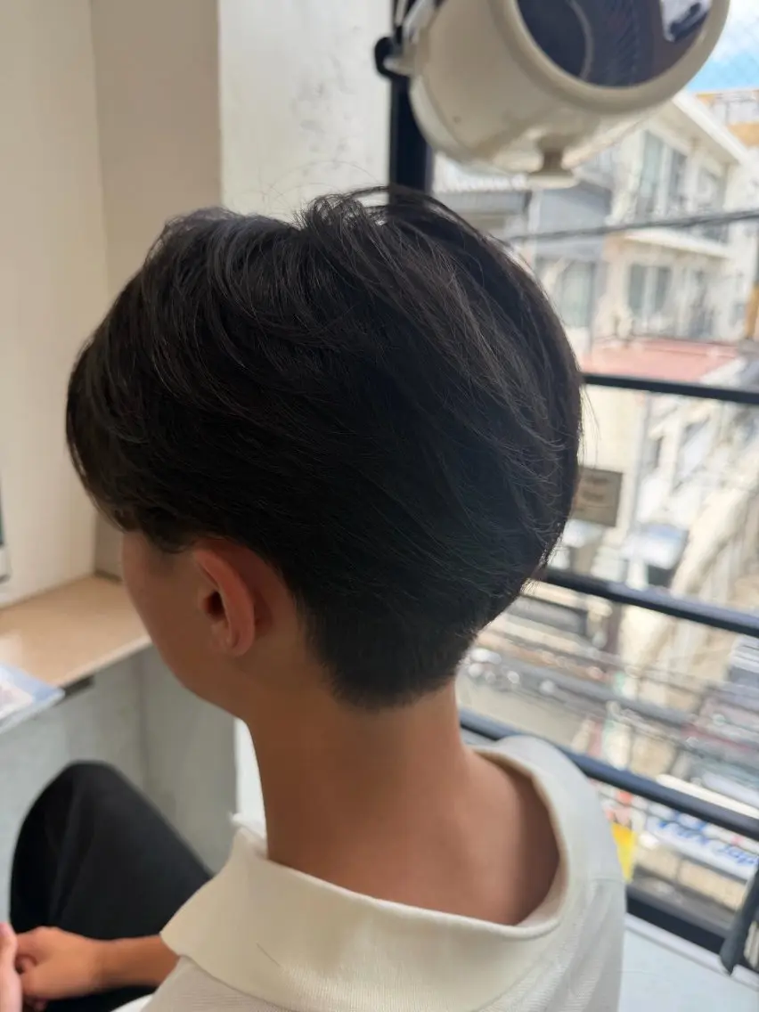 ショート メンズ センターパート メンズ韓国風 韓国マッシュ マッシュ メンズパーマ カット 大木 拓瑞のヘアスタイル