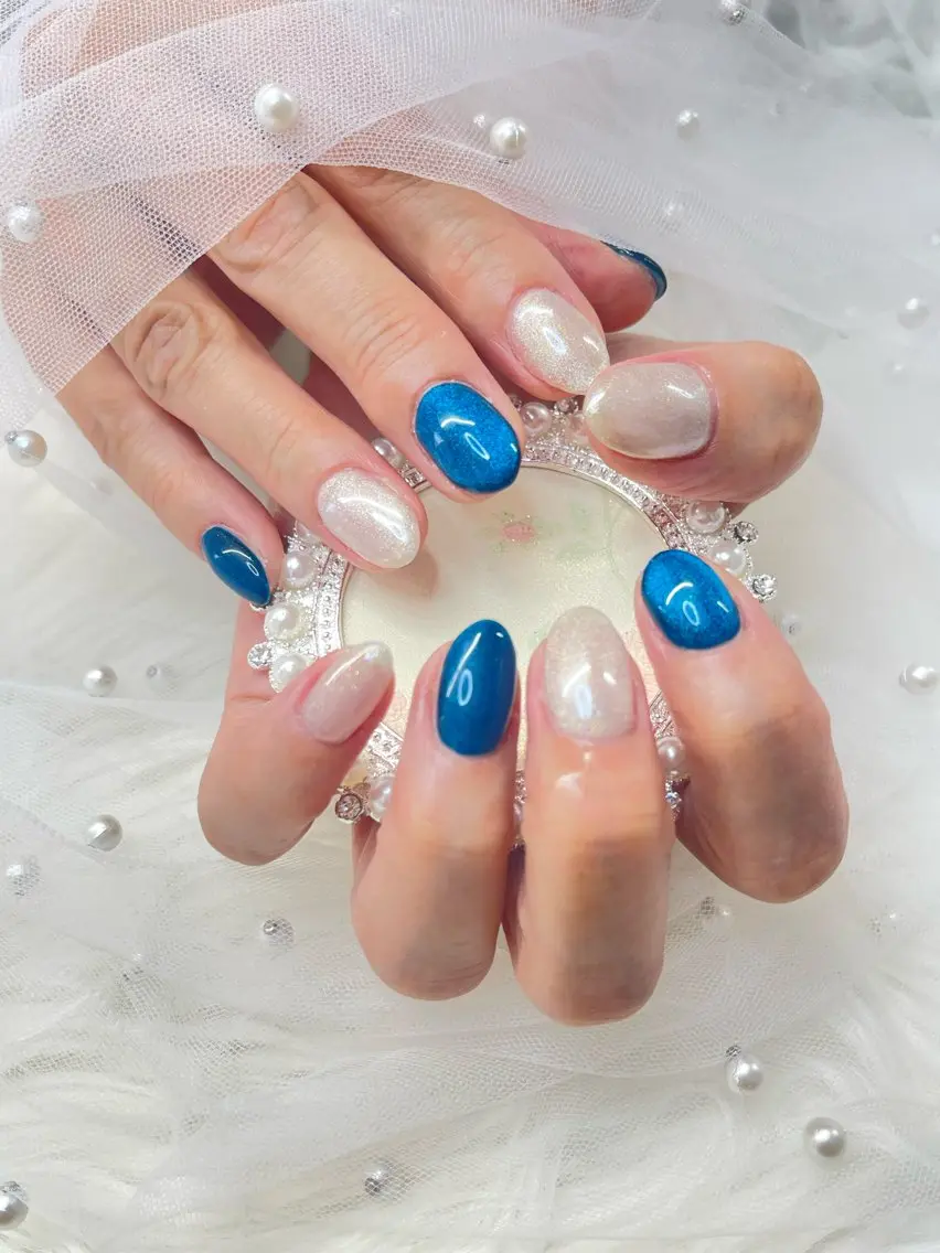 ネイル Aura Nail 高田馬場のネイルデザイン