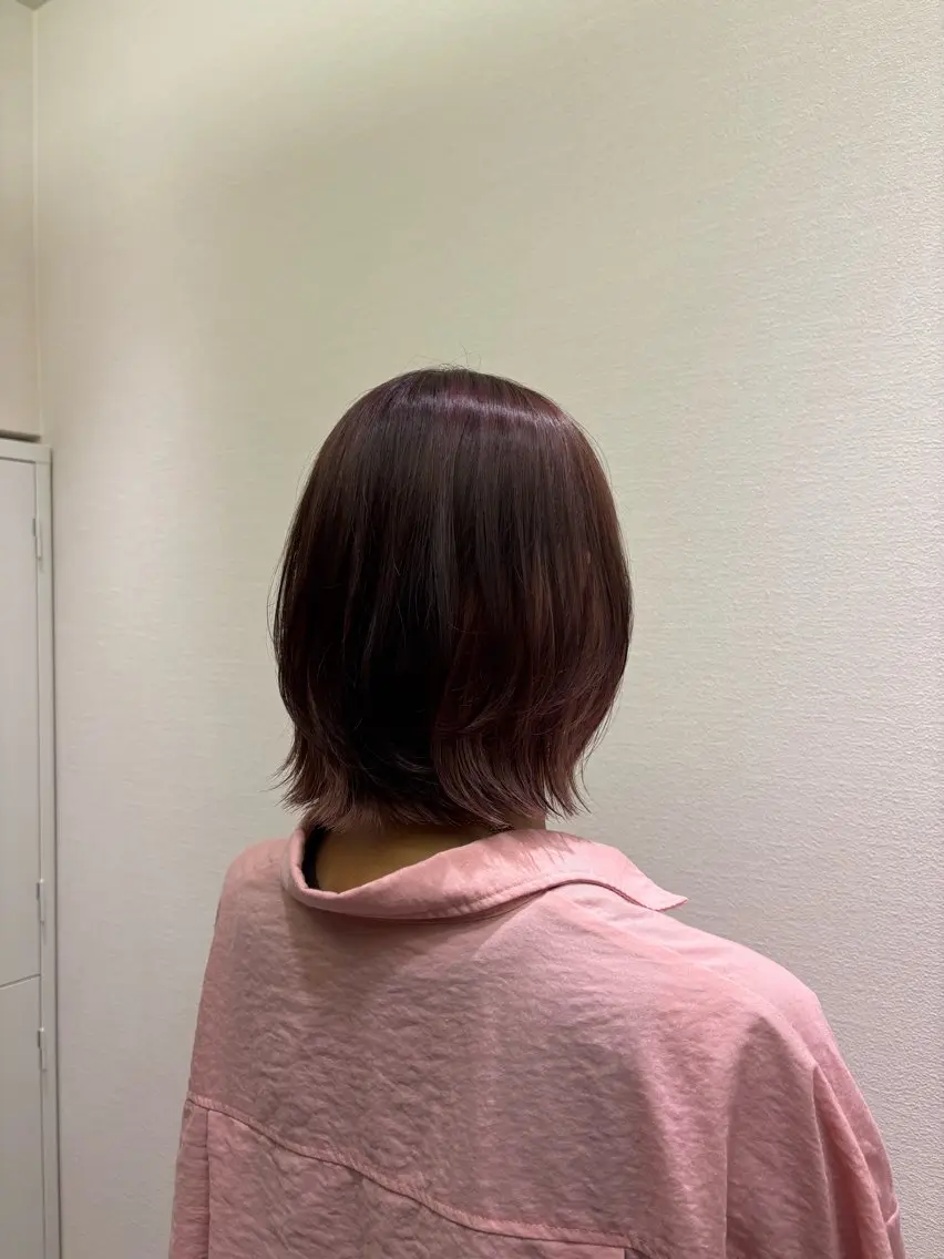 ミディアム RUDDER 小泉のヘアスタイル