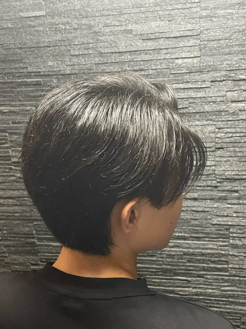 セミロング メンズ 西脇 杏奈のヘアスタイル
