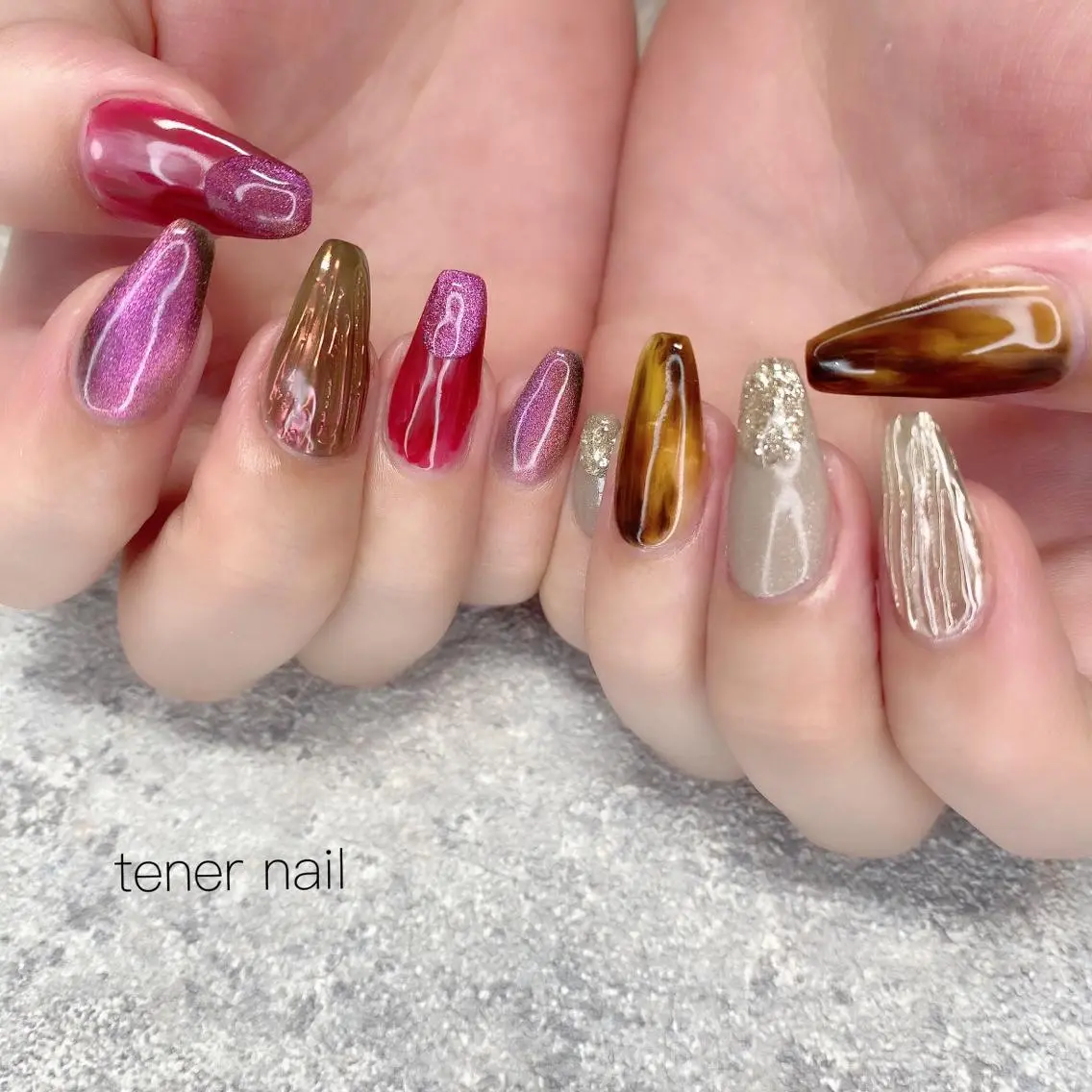 ネイル べっ甲ネイル ボルドー ニュアンスネイル テネルネイル tener nailのネイルデザイン