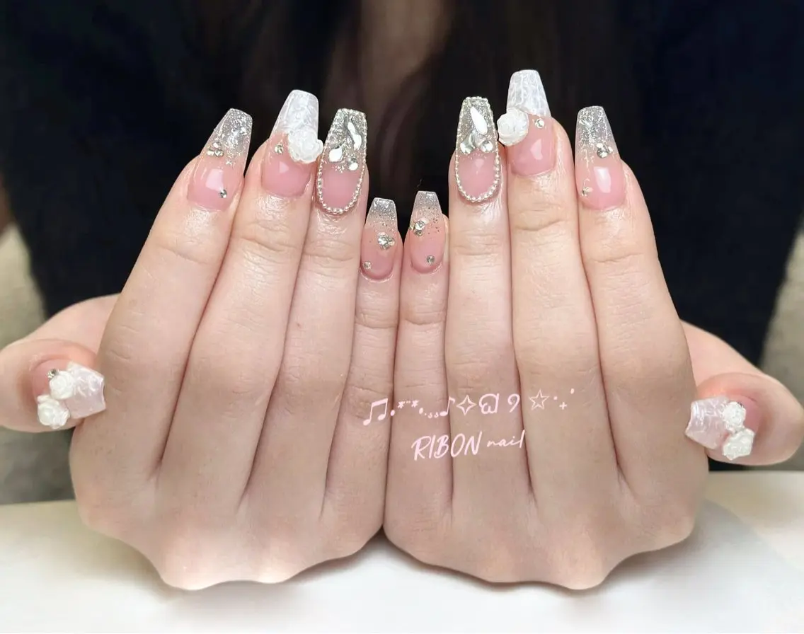 ネイル チークネイル 長さ出し フレンチネイル ジェルネイル グラデーション RIBON nail 高田馬場のネイルデザイン