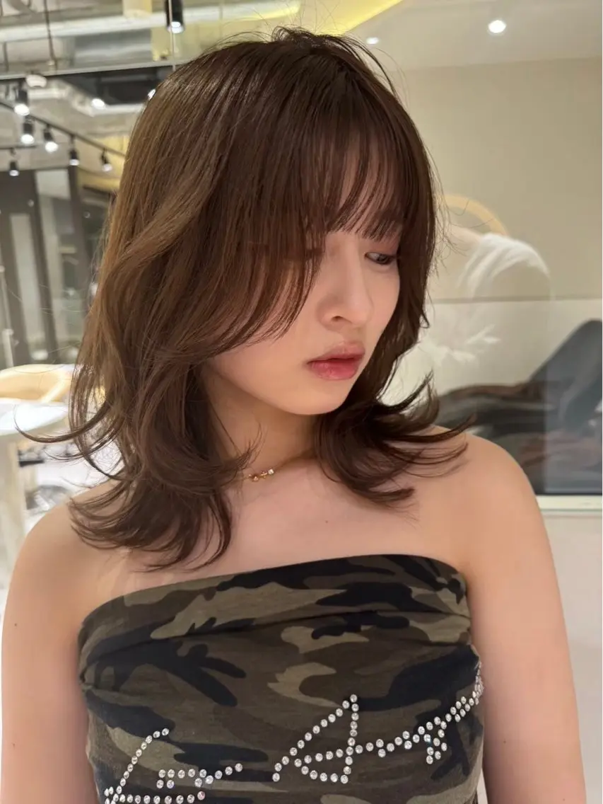 ミディアム ミディアムレイヤー レイヤーカット カット Yuta✂︎ 韓国レイヤー🪽のヘアスタイル