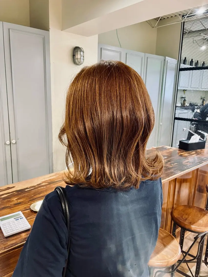 ミディアム カラー ブリーチ デザインカラー ハイトーンカラー カット ヘアカラー トリートメント 🤩噂のMr.髪ポジ ティブ®️yu🤩のヘアスタイル