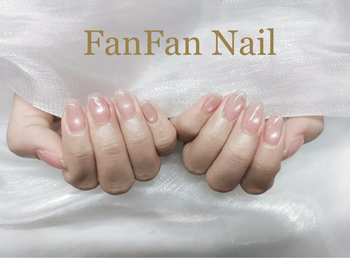 ネイル アートネイル オーロラネイル ガーリー キラキラネイル 韓国ネイル Mio NailsalonUのネイルデザイン