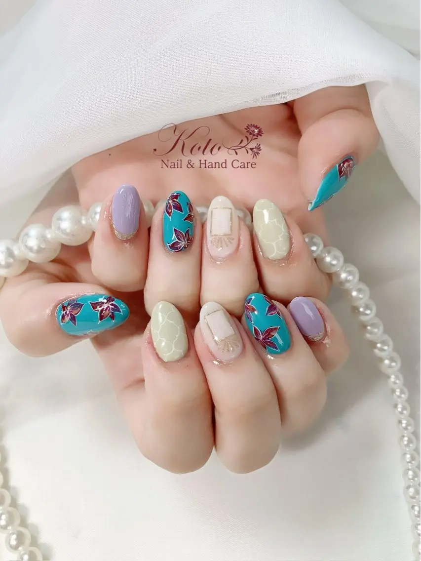 ネイル 長さ出し ジェルネイル 持ち込み ニュアンスネイル 赤色 Risa ネイルサロンKOTOのネイルデザイン