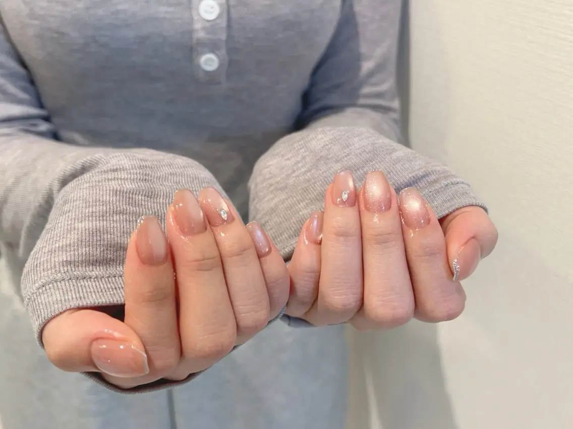 ネイル マグネットネイル シルバー ♡CELEBRAIL YUKI♡のネイルデザイン