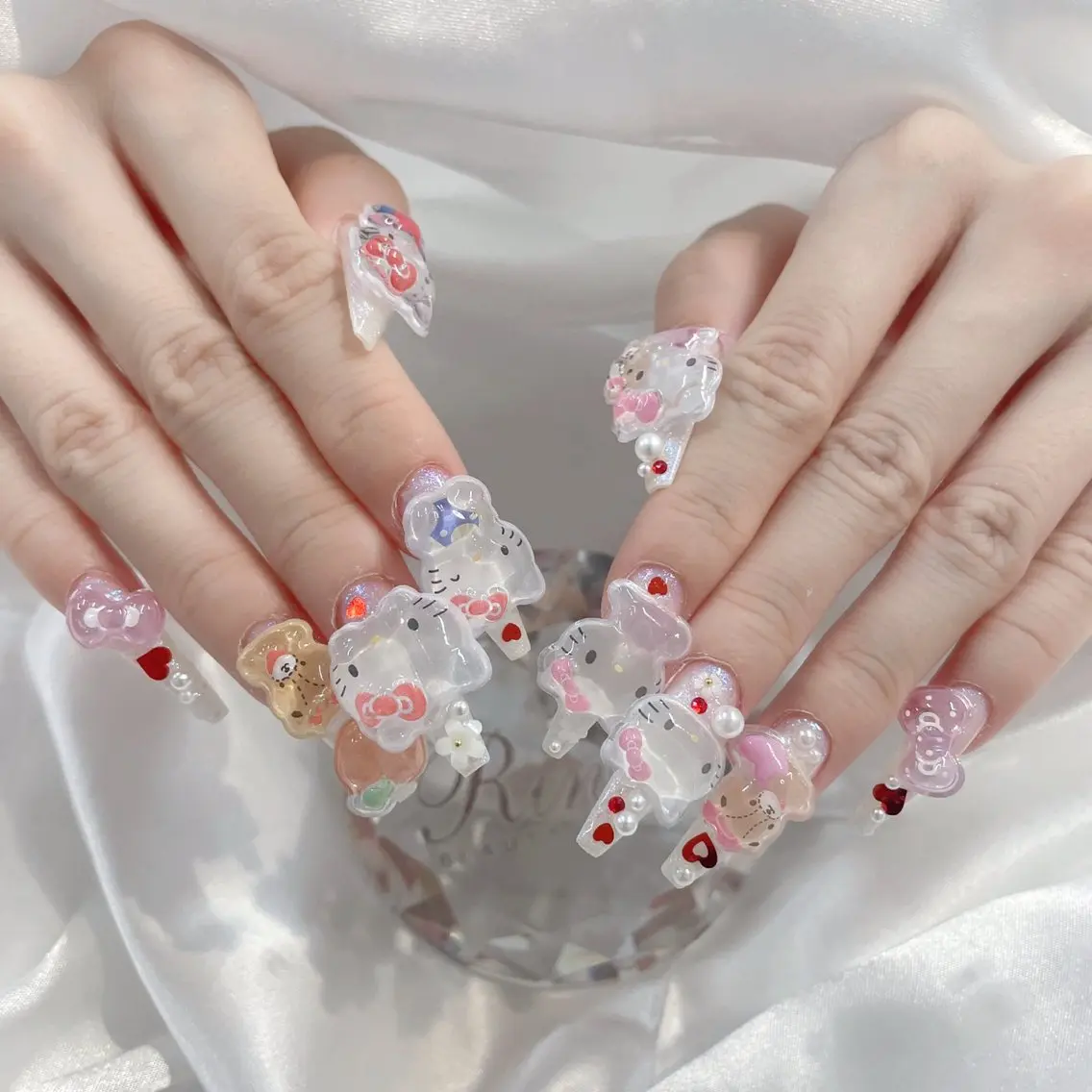 ネイル アートネイル チークネイル ジェルネイル ロングネイル マグネットネイル Rin Nail 新大久保店のネイルデザイン