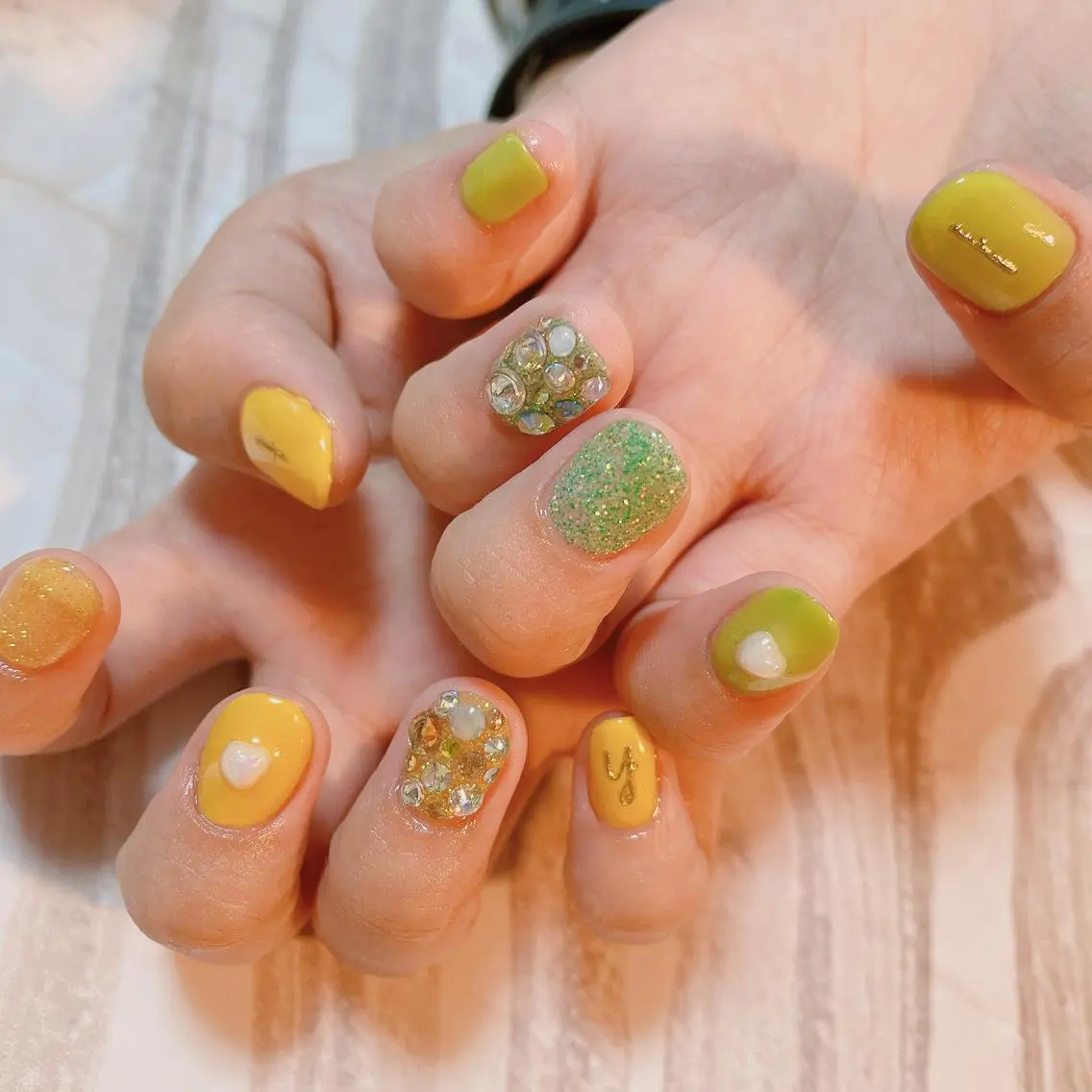 ネイル ハンドネイル nakamoto yuukaのネイルデザイン