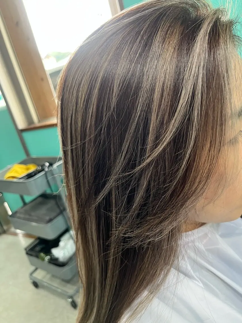 セミロング カラー ハイライトカラー ハイライト カット ヘアカラー 🌺ASIA🌺 福留のヘアスタイル