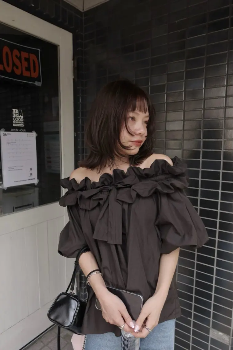 ミディアム カラー レイヤーカット コハラ マリのヘアスタイル