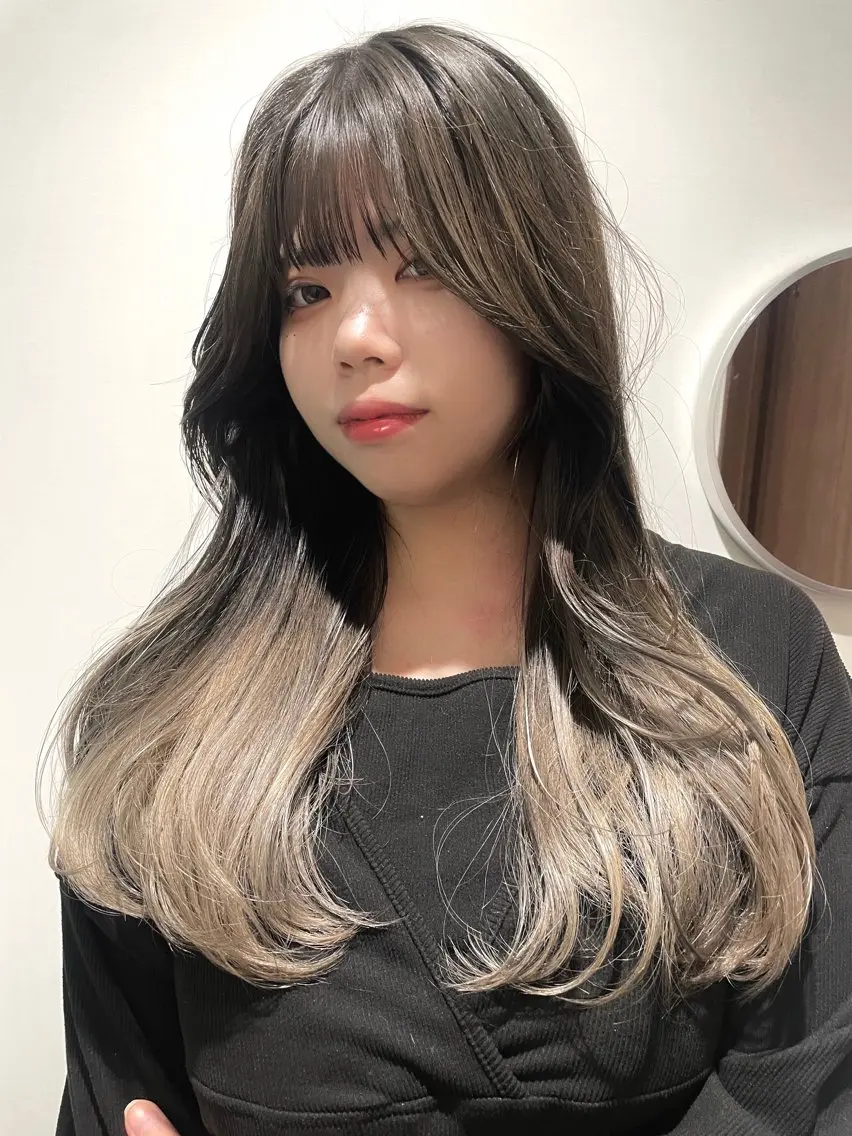 ロング カラー ヘアアレンジ ヘアカラー トリートメント 透明感カラー/推しカ ラー☁️JURAのヘアスタイル