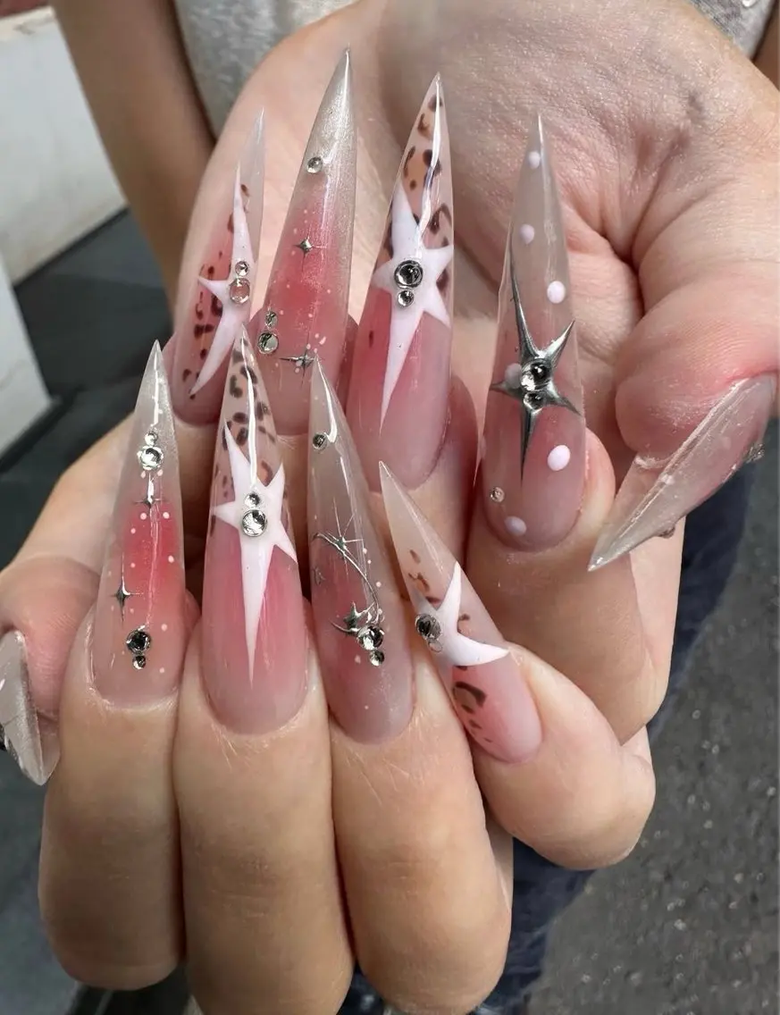 ネイル HAPPI NAIL . LEEのネイルデザイン