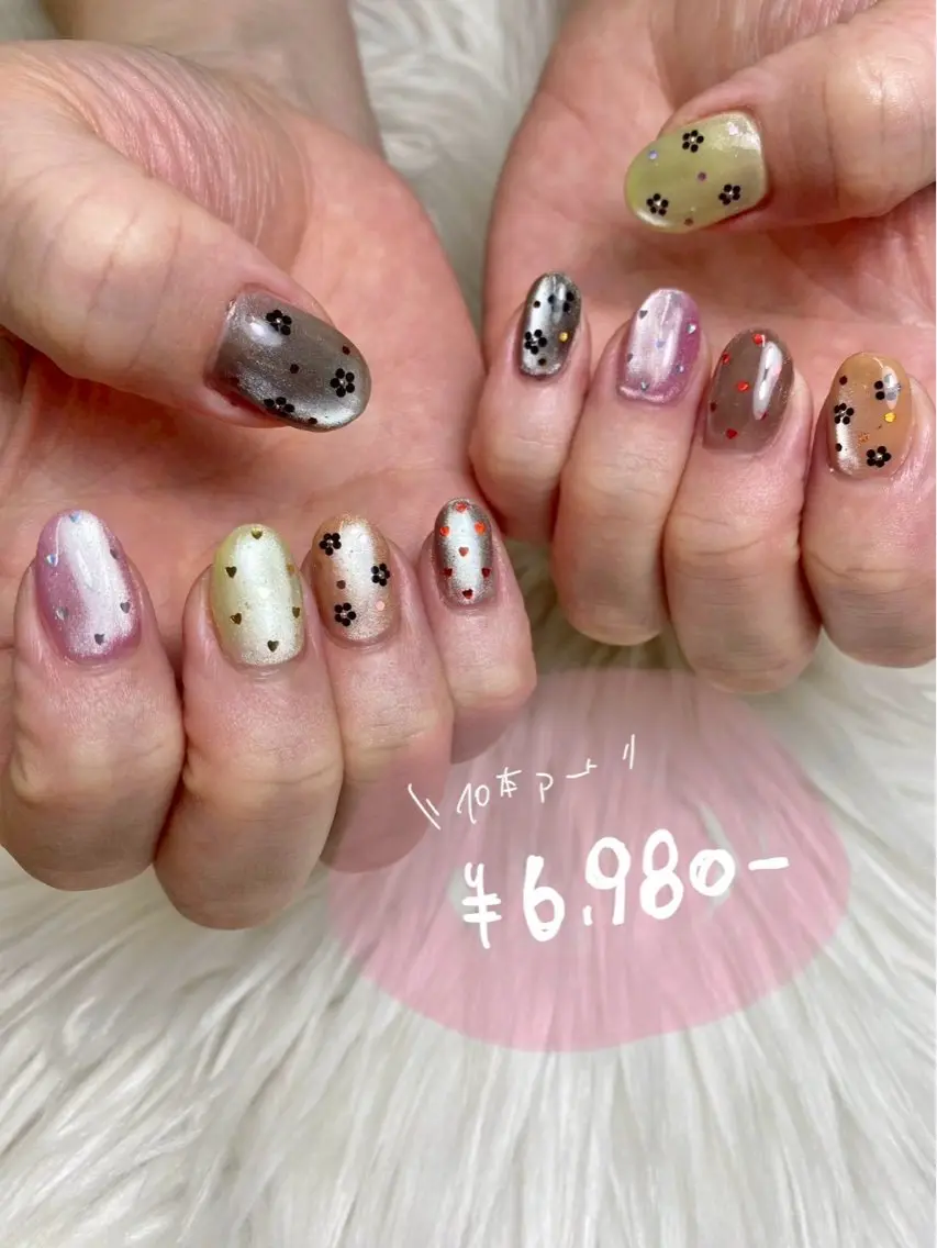 ネイル ハンドネイル フットネイル emma.nail kanakoのネイルデザイン